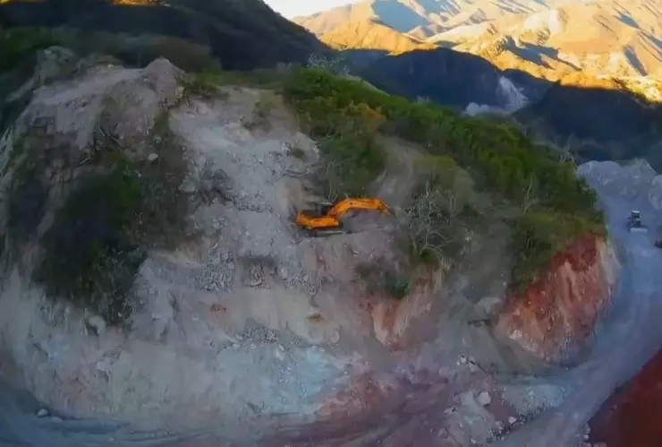 carreteras Badiraguato AMLO.jpg