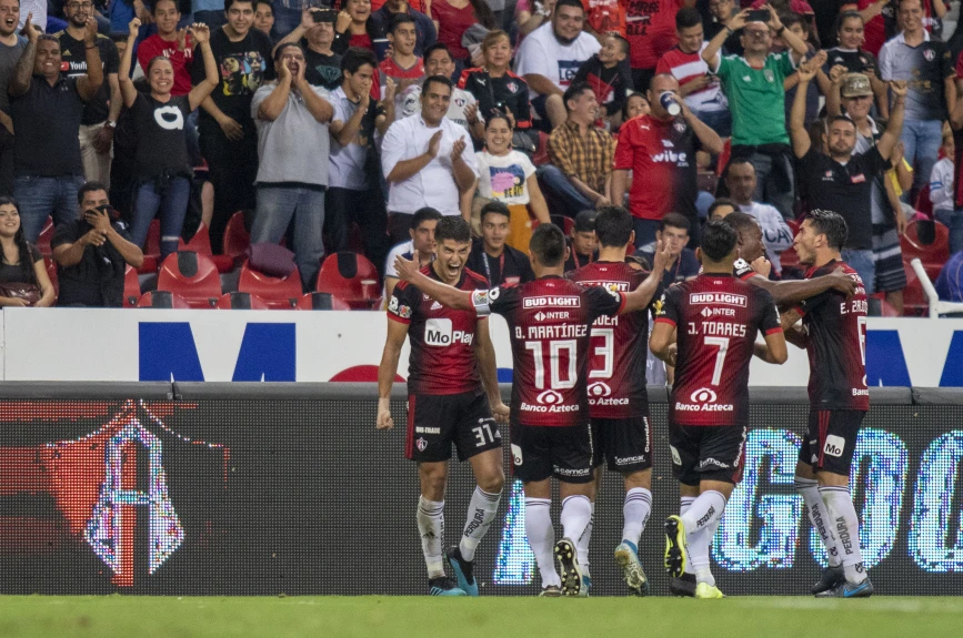 Los rojinegros del Atlas ganan con autoridad y sueñan con La Liguilla.