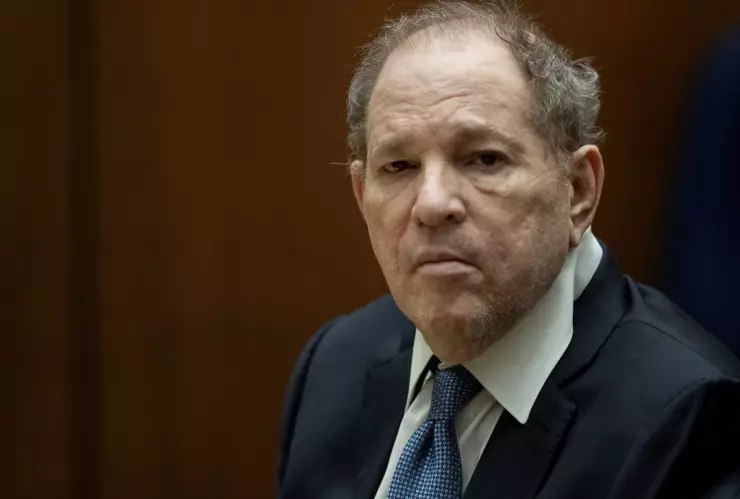 Harvey Weinstein es condenado a 16 años de prisión por violación en Los Ángeles