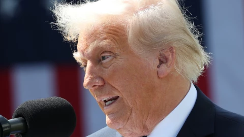 Trump recupera sus tarifas: corte anula bloqueo judicial y da nuevos plazos. ¿Por qué quiere imponer aranceles en 2025?