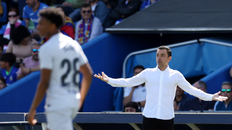 Xavi Hern&aacute;ndez ante Real Madrid