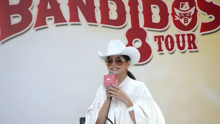 Ana Bárbara habla de las polémicas declaraciones de su padre en su contra
