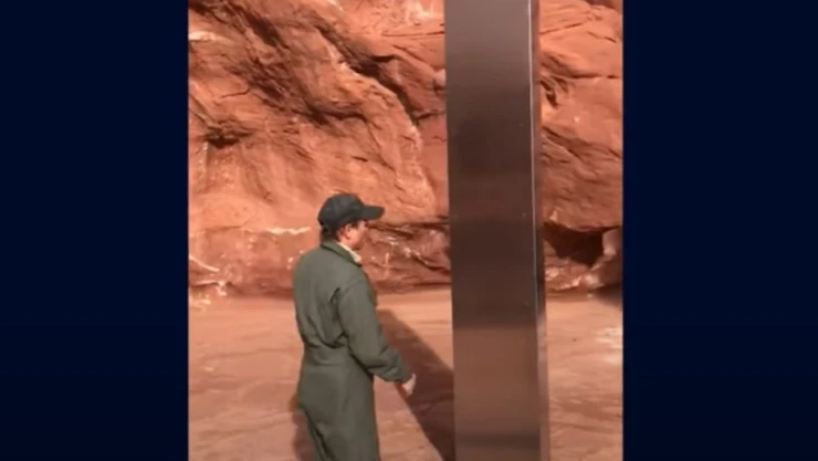 monolito utah.jpg