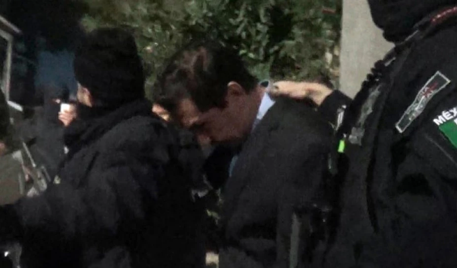 Trasladan a José Luis Abarca al penal del Altiplano