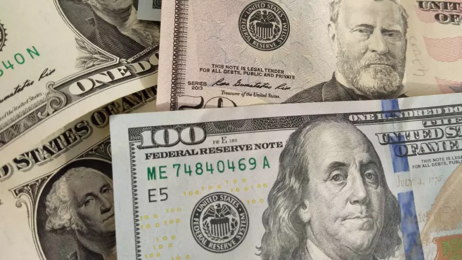 ¿Cuál es el precio del dólar hoy 28 de enero de 2023 en Cancún?