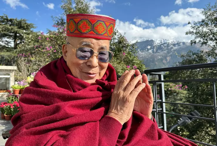 Exigen arresto del Dalai Lama