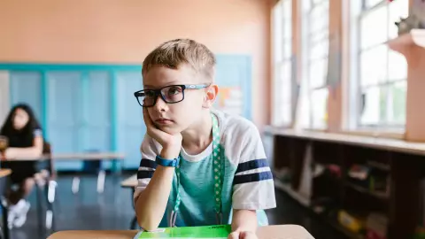 ¿Cuáles son los certificados médicos válidos para las preinscripciones escolares de la SEP en Jalisco?