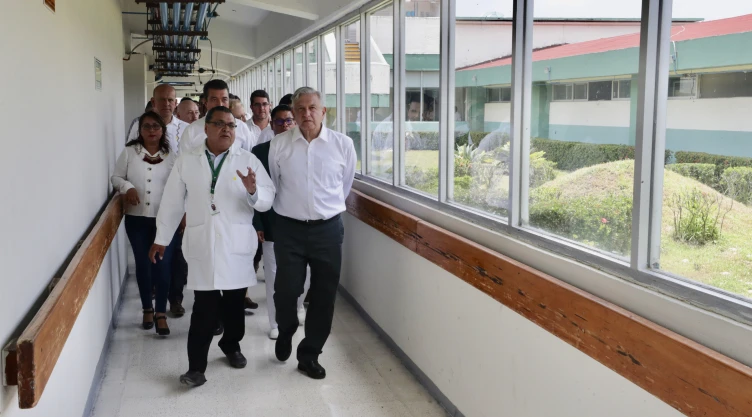 Aeronave realiza aterrizaje de emergencia
