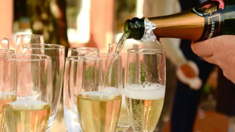 champaña.jpg