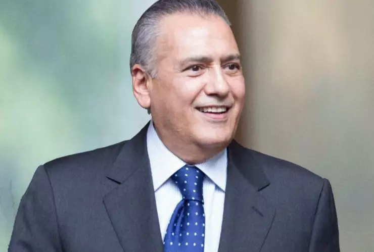 PRI excluye a Manlio Fabio Beltrones de su bancada en el Senado, tras críticas por reelección de “Alito” Moreno