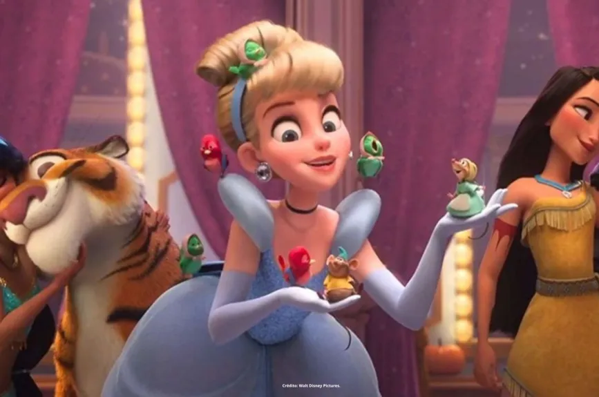 La película Wifi Ralph incluyó en varias de sus escenas a personajes de otras películas animadas, así como marcas y mucho más. | Estreno Platinum por Azteca 7