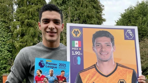 Ra&uacute;l Jim&eacute;nez en portada de la Premier League