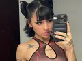 Cazzu selfie.jpg