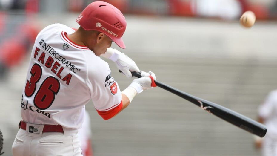 Arranque de Playoff, primero de la serie.