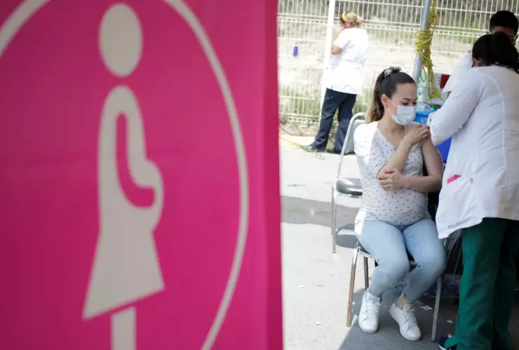 embarazada_vacuna_covid_19