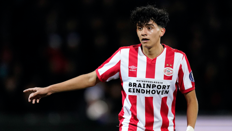 ¡Futbolista mexicoamericano entrena con el PSV!