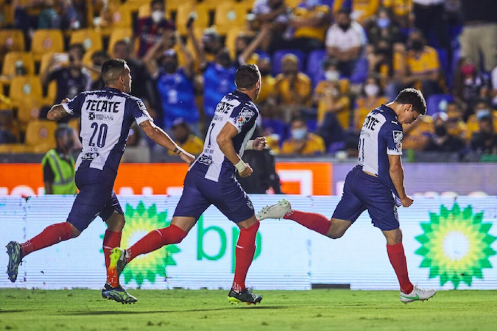 Ponchito Gonzalez gol ante Tigres .jpg