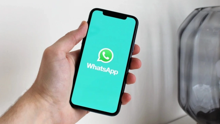 WhatsApp pagos criptomonedas