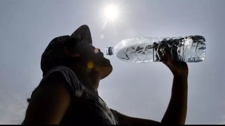 Mujer sufre fuerte golpe de calor en Playa del Carmen: Esto se sabe