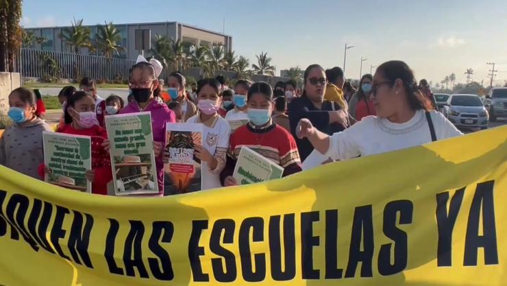 Marcha Paraíso, Tabasco: Alertan contaminación escuelas Refinería Olmeca