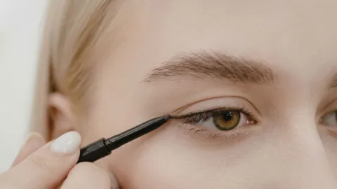 Delinear ojo