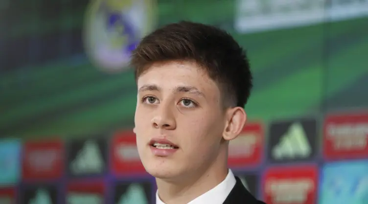 Arda Guler firma por el Real Madrid