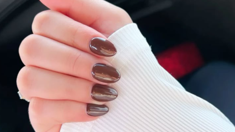 marron-nails-trend