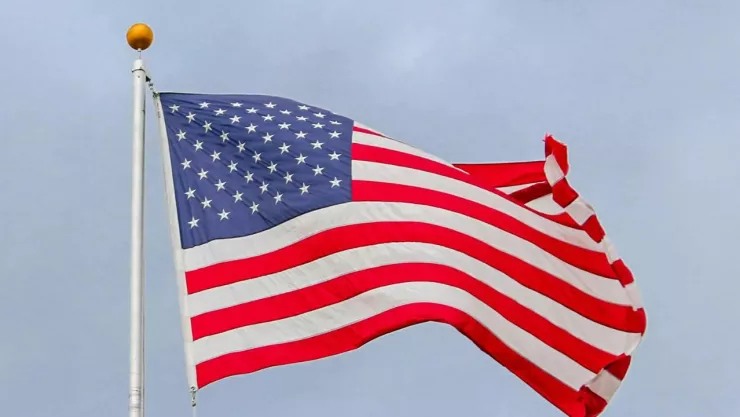 Trabajo en Embajada de EU en México ofrece más de 400 mil pesos al año; estos son los requisitos