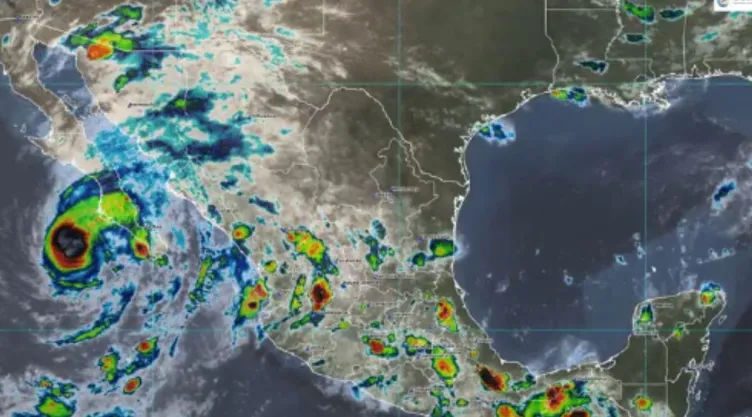 Mapa satelital de la trayectoria del huracán “Lorena”