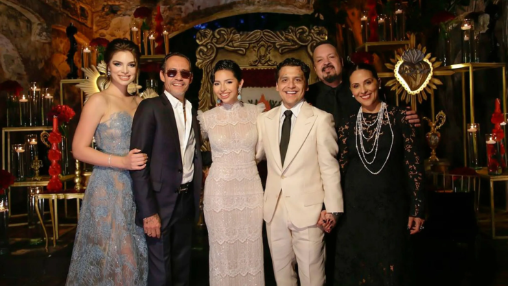 Ángela Aguilar y Christian Nodal