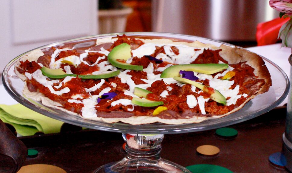 Tlayuda de birria
