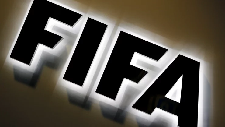 Logo de la FIFA en Zúrich, Suiza. 