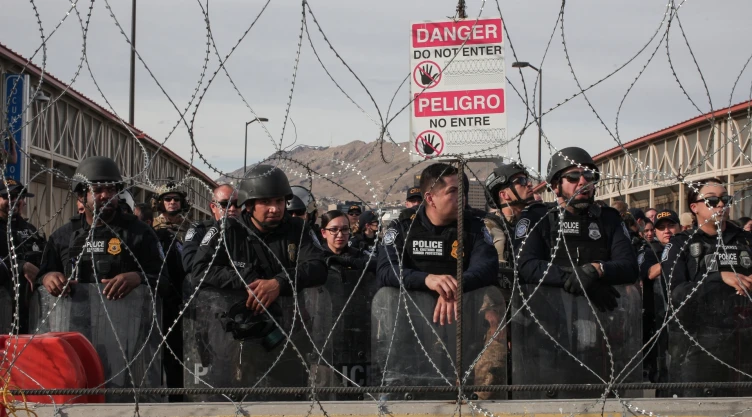 Soldados en la frontera México-EU