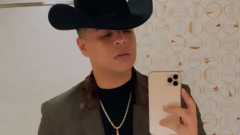 ¿Cuál es el padecimiento que llevó a Eduin Caz a ser hospitalizado?