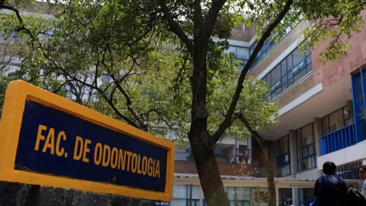 Facultad de Odontología de la UNAM: Esto se sabe de asalto a mano armada