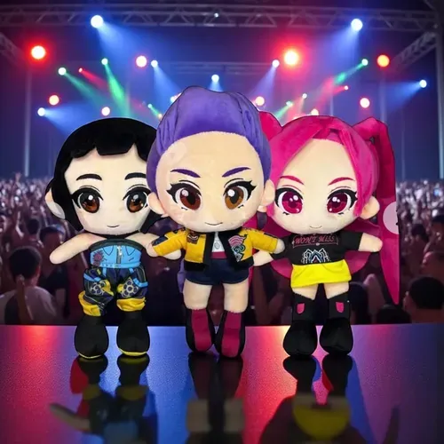 Peluche Especial de Escenario Las Tres Chicas (Set Completo K-Pop Demon Hunters).png