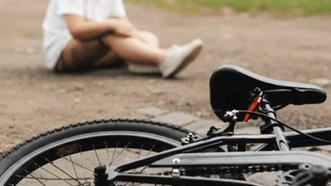 Niño de 10 años termina en el hospital por manejar bicicleta SIN CASCO en Dzilam de Bravo: FOTOS