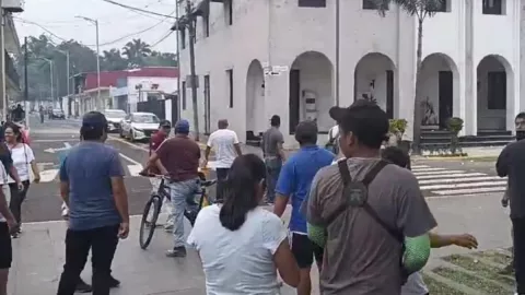 Manifestantes en el municipio Ixtaczoquitlán