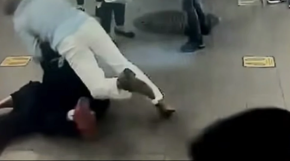 Metro, video, hombre a.jpg