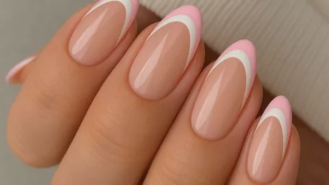7 dise&ntilde;os de u&ntilde;as french que no pasan de moda y podr&aacute;s lucir en la primavera 2026