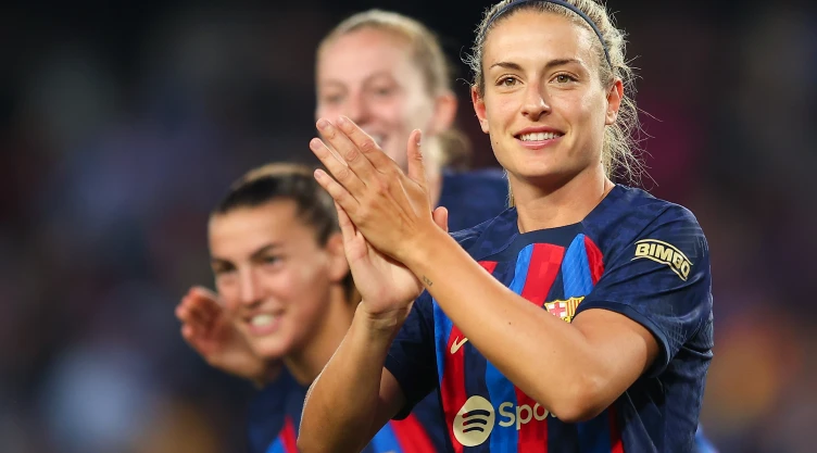 Alexia Putellas festeja triunfo con Barcelona Femenino