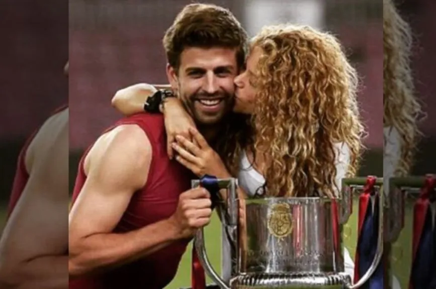 Shakira y Pique Champions.jpg