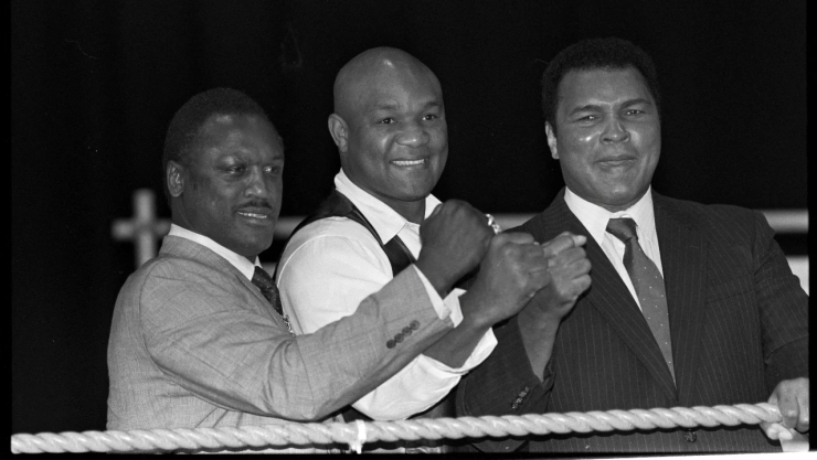 El mundo del boxeo llora la muerte de George Foreman.