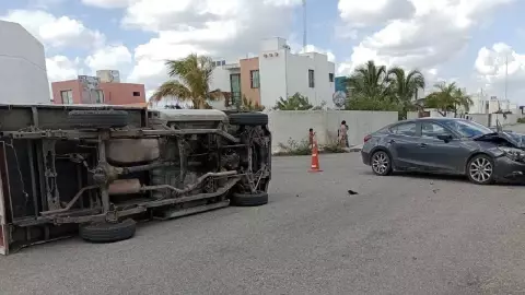 fuerte accidente en los heroes