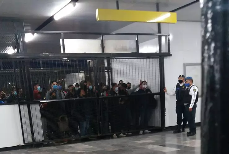 Metro CDMX: Reportan retrasos y avance lento en 6 líneas