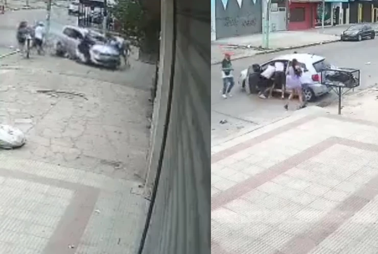 Auto atropella a un grupo de jóvenes.jpg