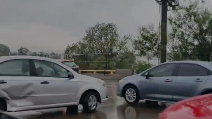 Tráfico pesado en el Periférico Ecológico hoy 9 de julio de 2024 por ACCIDENTE