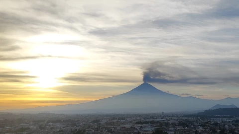 Popocatépetl registra exhalaciones HOY 2 diciembre.