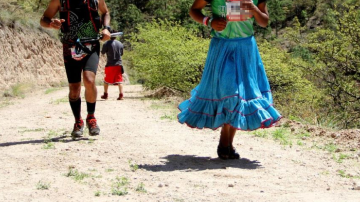corredores rarámuri UTMB en Francia