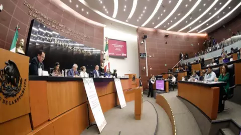 Senado aprueba reforma para duplicar las vacaciones de trabajadores